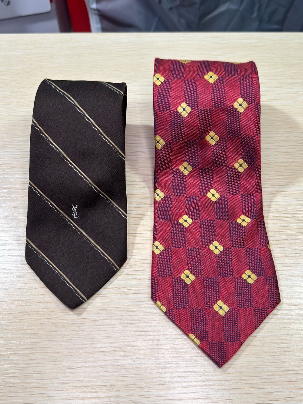 ERMENEGILDO ZEGNA/ YSL Silk Necktie Brown Tan Stripe Red Gold Geometric Pattern